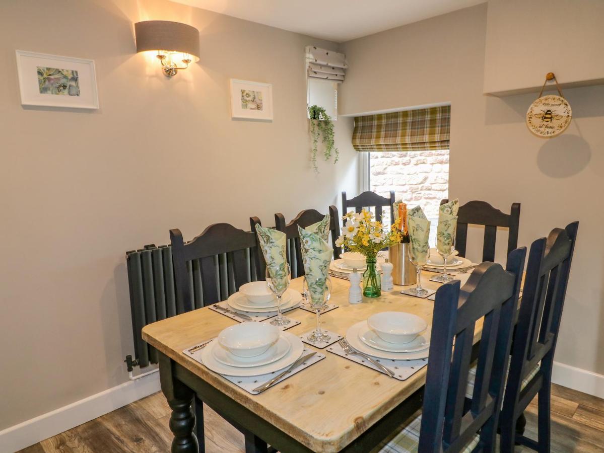 The Stables Villa Whiston  Екстериор снимка